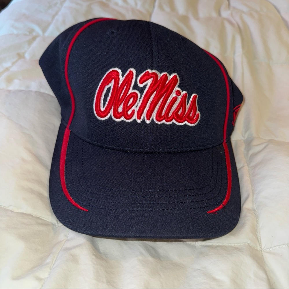 Ole miss one size fits all navy and red baseball cap camo